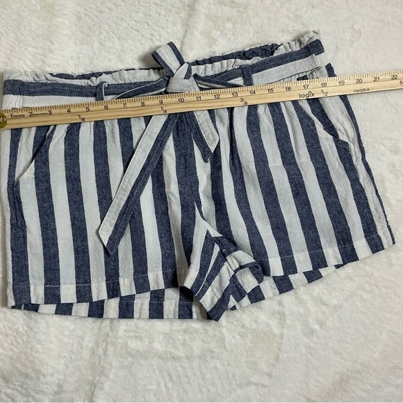 Jolt High Waist Blue and White Striped Shorts - Picture 4 of 7